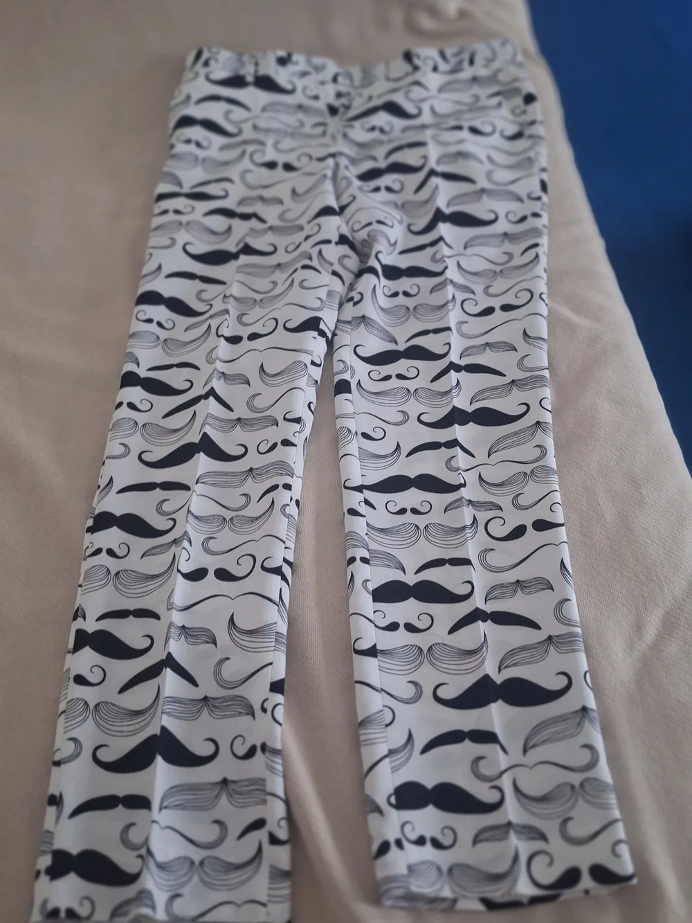 Men's White MentalSuits Suit with Black Mustache Print, Tie Included, Size
